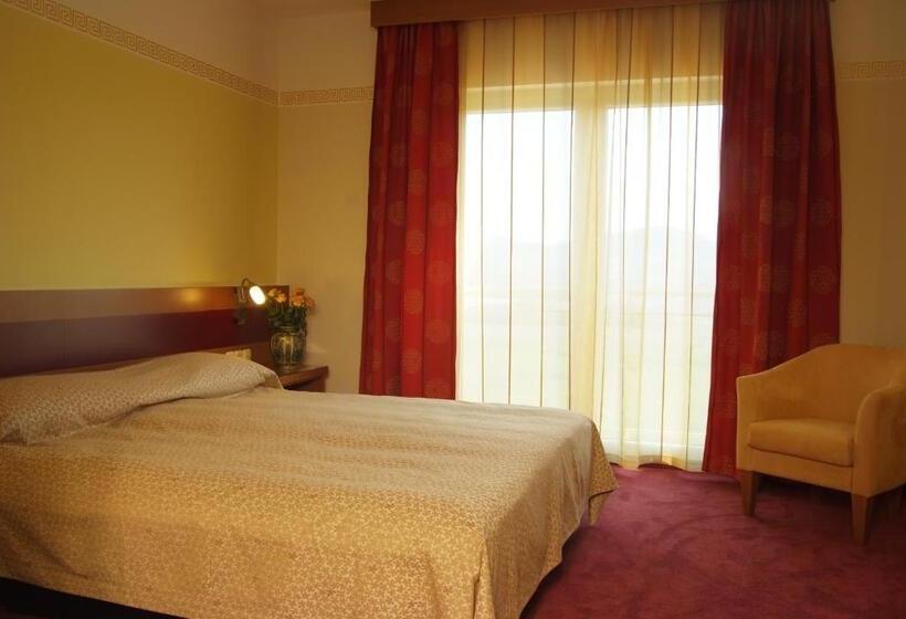 חדר סטנדרט, Vila Emei