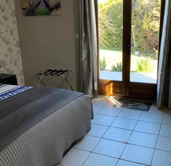 스탠다드 내측 룸, B&b La Grande Dame