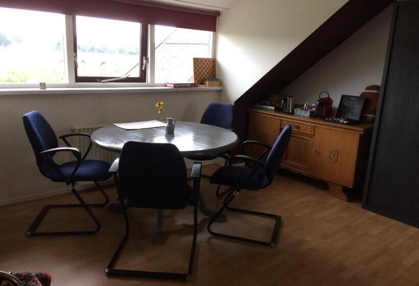 חדר אקונומי, B&b Op Wijngoed Havelte