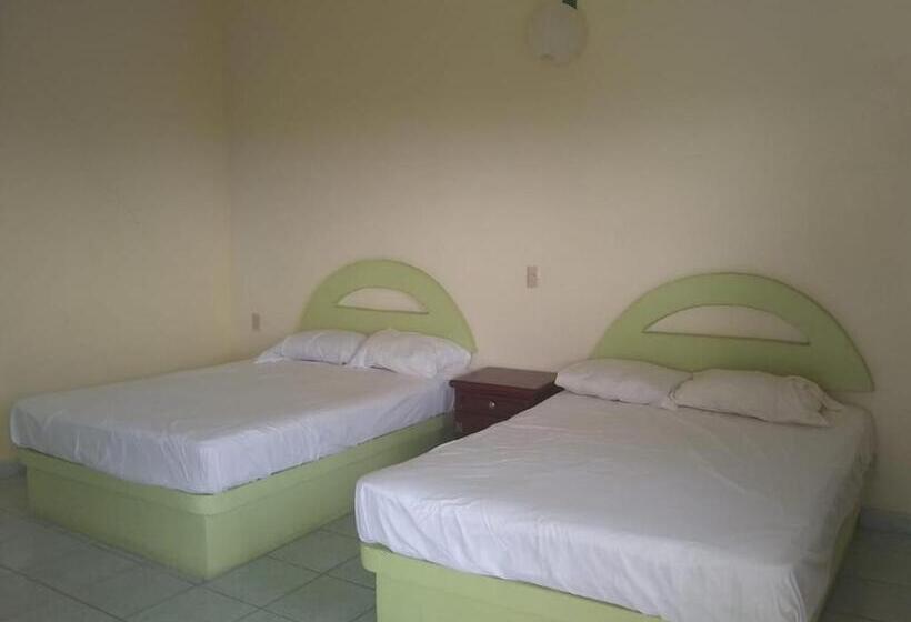 Четырехместный Номер Economy, Azulejos