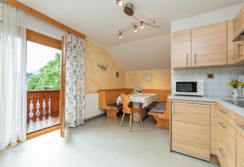 3ベッドルームアパートメント, Bauernhof Katin