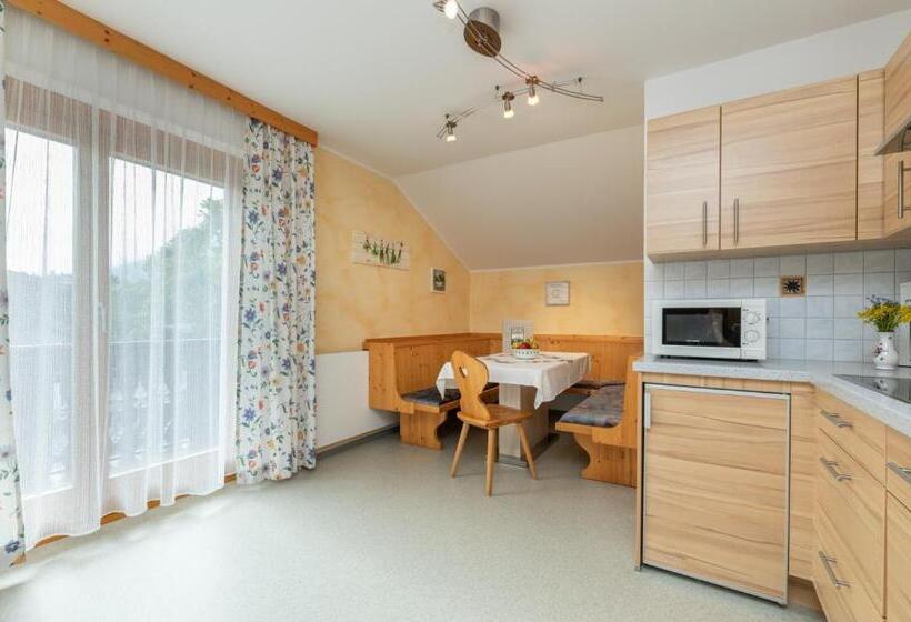 3ベッドルームアパートメント, Bauernhof Katin