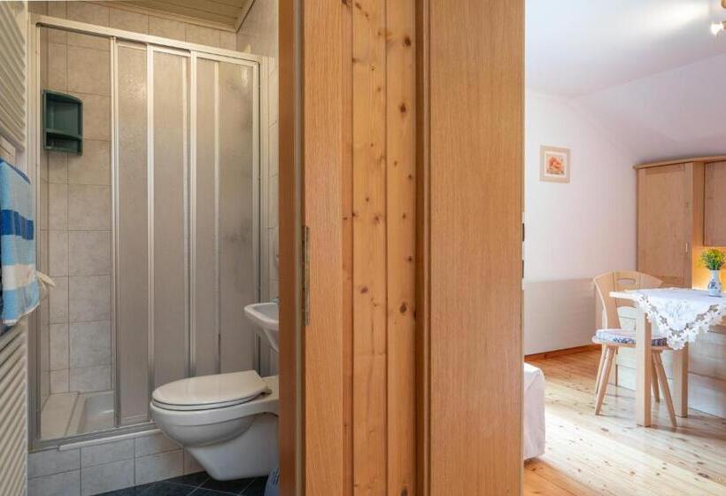 3ベッドルームアパートメント, Bauernhof Katin