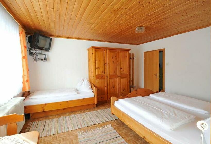 Üç Kişilik Standart Oda, Kerschbaumerhof