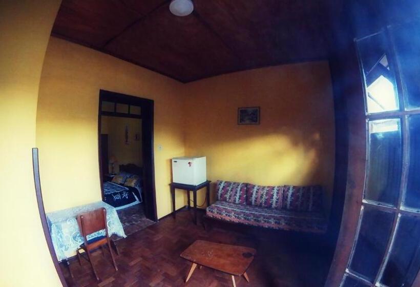 Suite met Balkon, Philipp