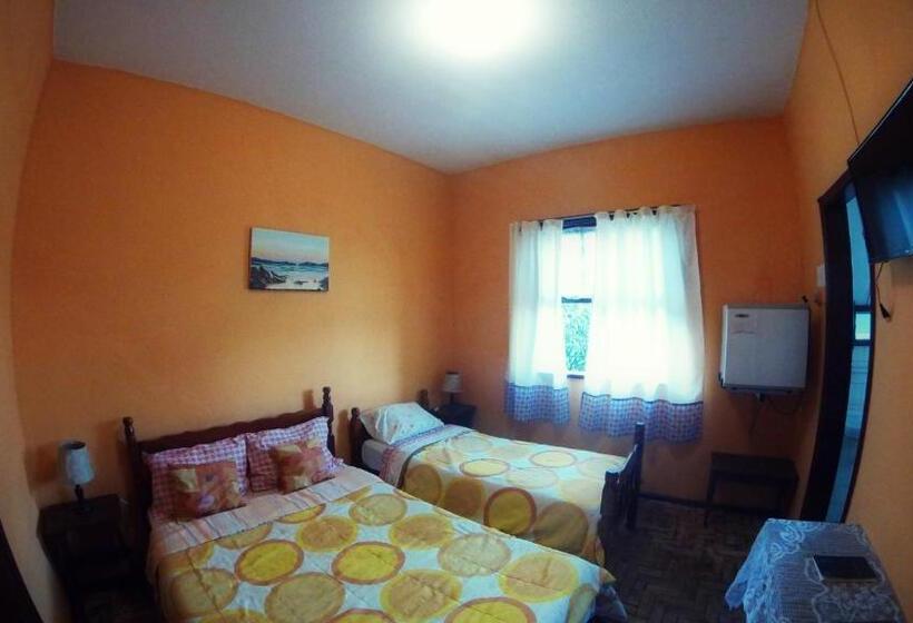 Standaard Driepersoonskamer, Philipp