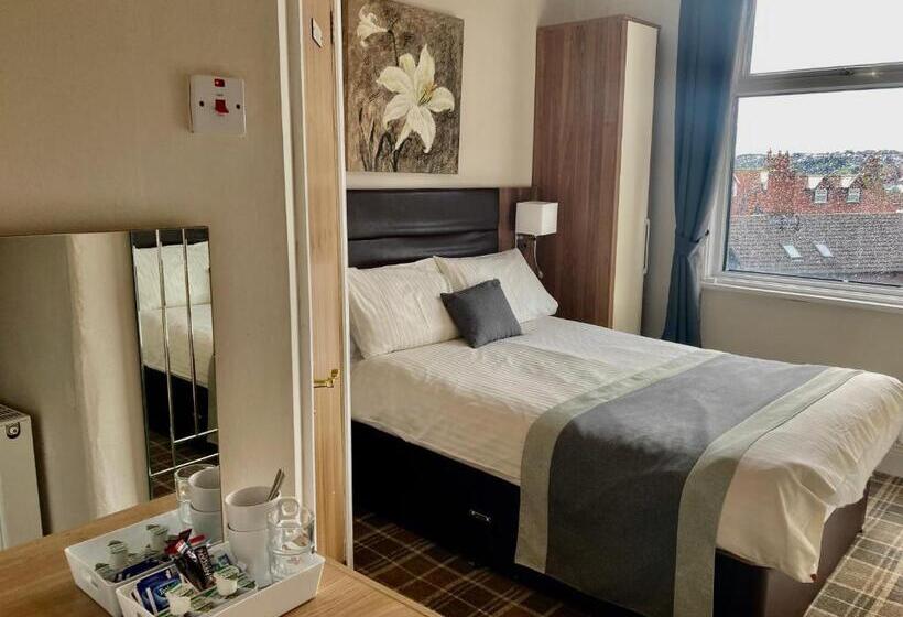 غرفة أساسية, The Selomar