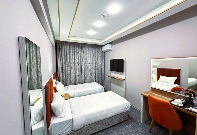 اتاق استاندارد, Amazon