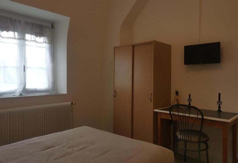 스탠다드 룸, Auberge Du Mail
