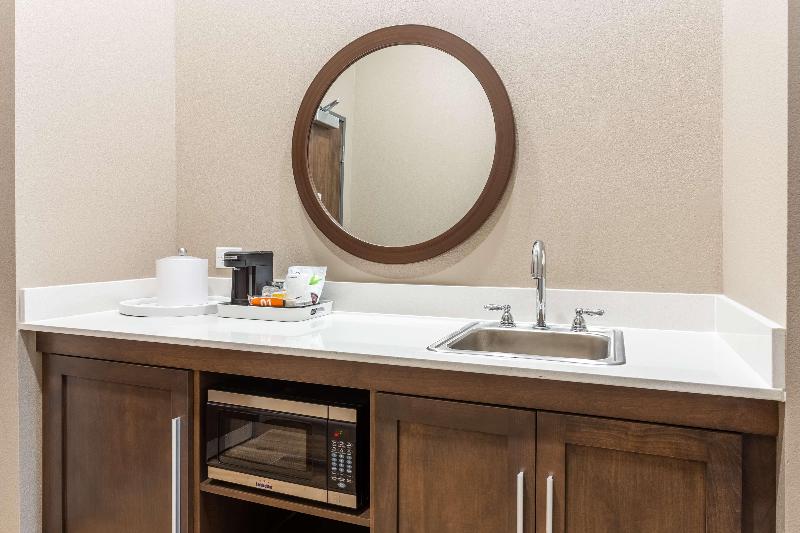 Апартаменты 1 Спальня, Best Western Plus Mahboula