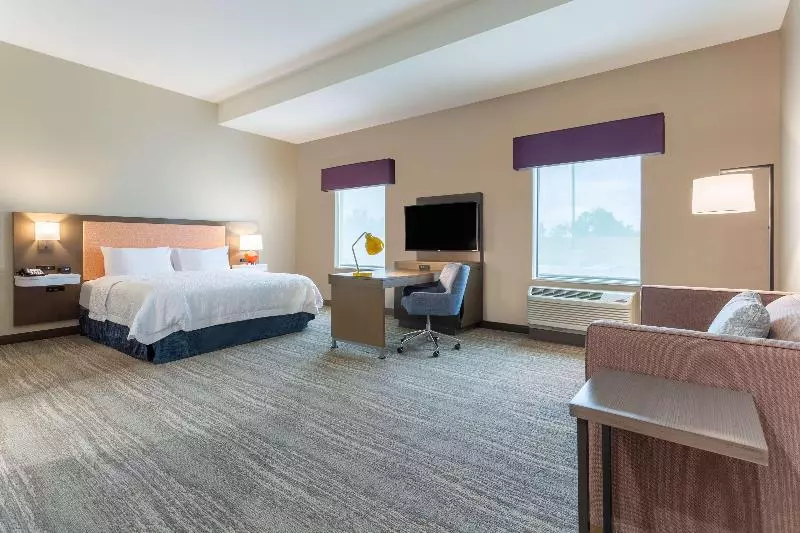 １ベッドルームアパートメント, Best Western Plus Mahboula
