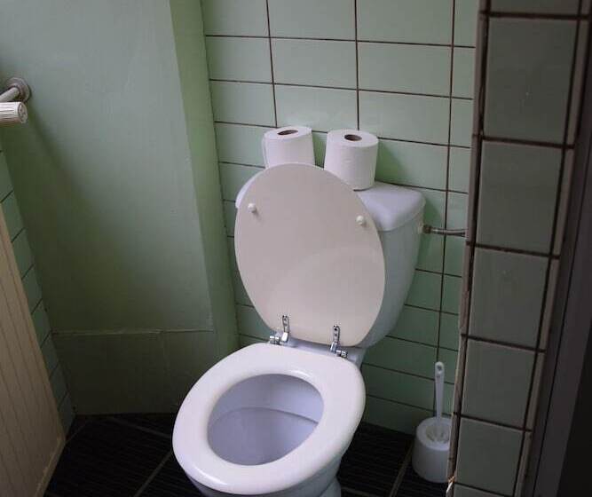 إستوديو قياسى, Budget Flats Antwerpen