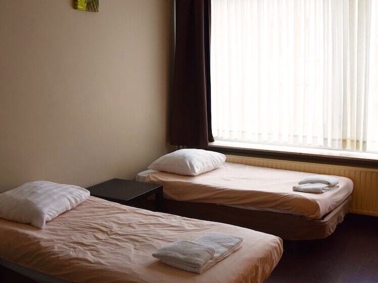 إستوديو قياسى, Budget Flats Antwerpen