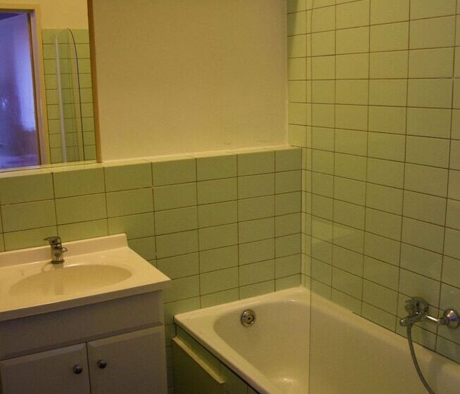 إستوديو قياسى, Budget Flats Antwerpen