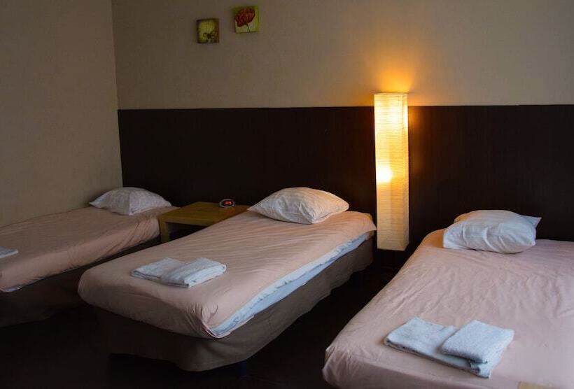 إستوديو قياسى, Budget Flats Antwerpen