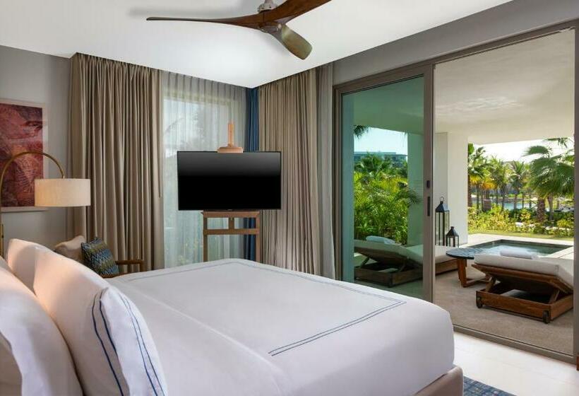 סוויטה צדדית נוף לים, Conrad Punta De Mita