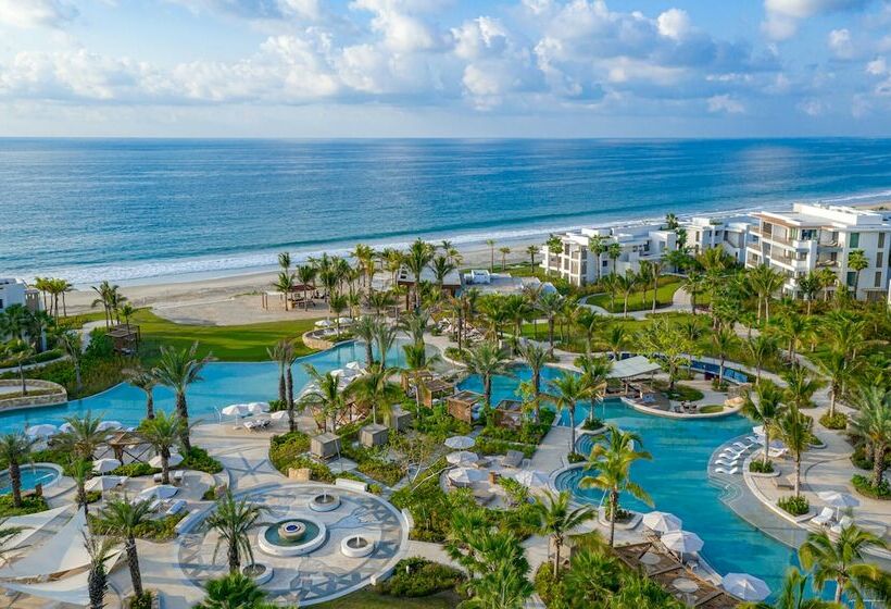 חדר פנטהאוז, Conrad Punta De Mita