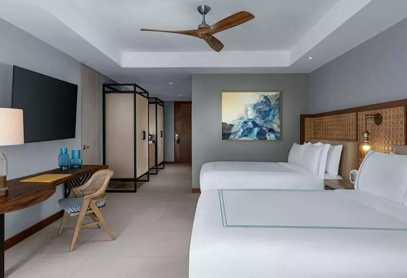 Standard Room 2 Double Beds