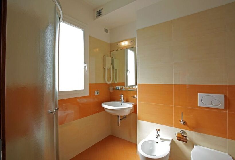 اتاق استاندارد, Coppe Jesolo