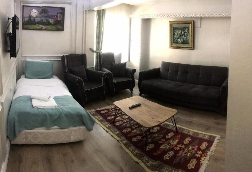 اتاق خانوادگی, Grand Heykel