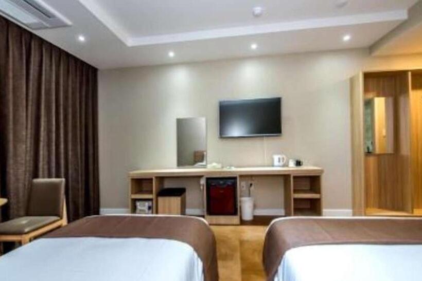 Семейный Номер Deluxe, Jeju In