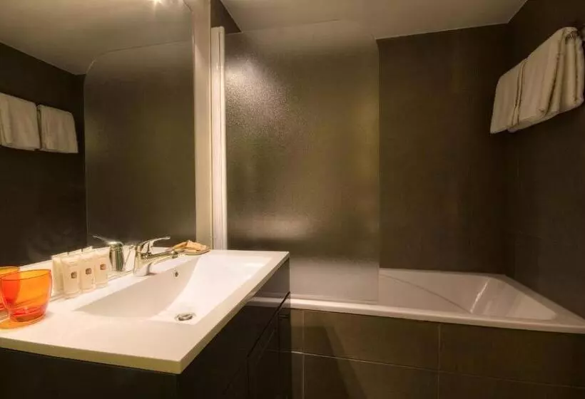 コンフォートルーム, Le Relais Saint Jacques
