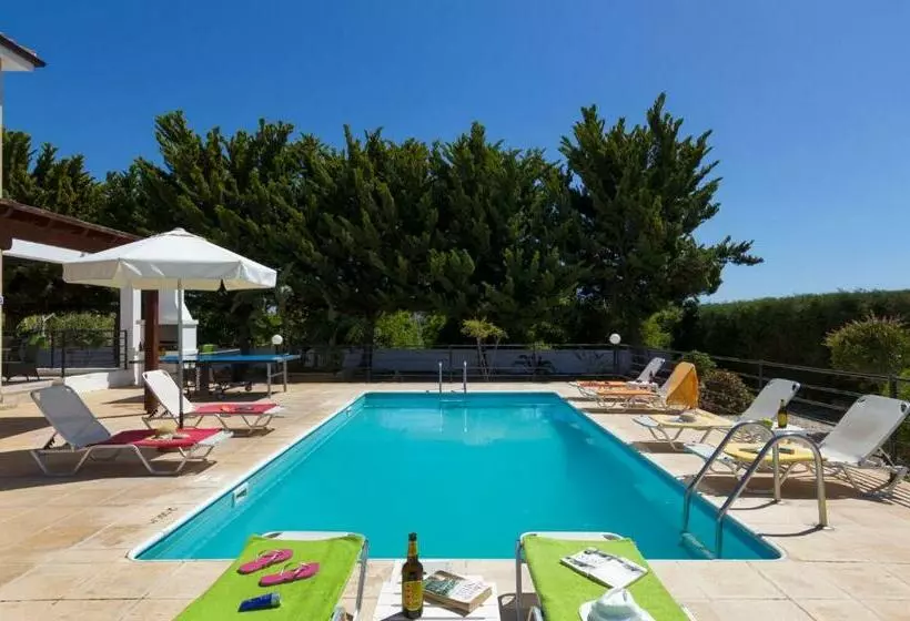 ویلای 3 خوابه با استخر, Panareti Coral Bay Resort