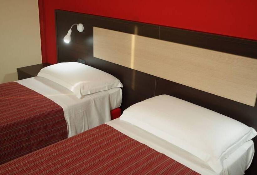 スタンダードトリプルルーム, Paradiso