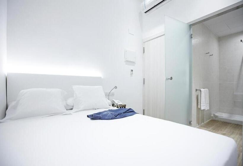 Номер Стандарт Индивидуальный, Som Nit Born