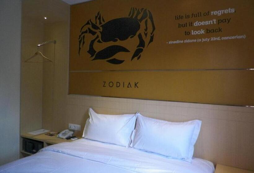 带大床的高级房间, Zodiak Asia Afrika By Kagum Hotels