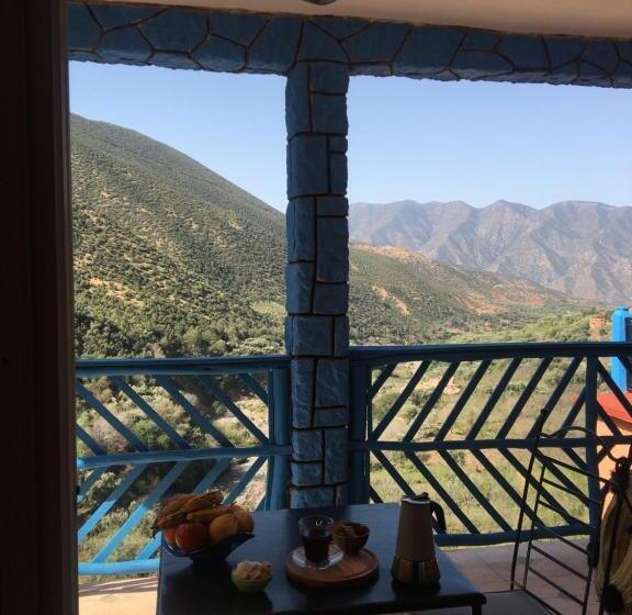 جناح مزوَّد بشرفة, Dar Tassa