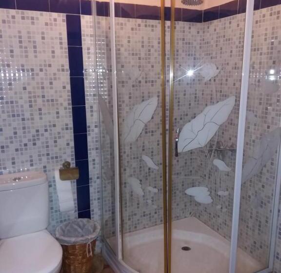 جناح جونيور, Dar Tassa