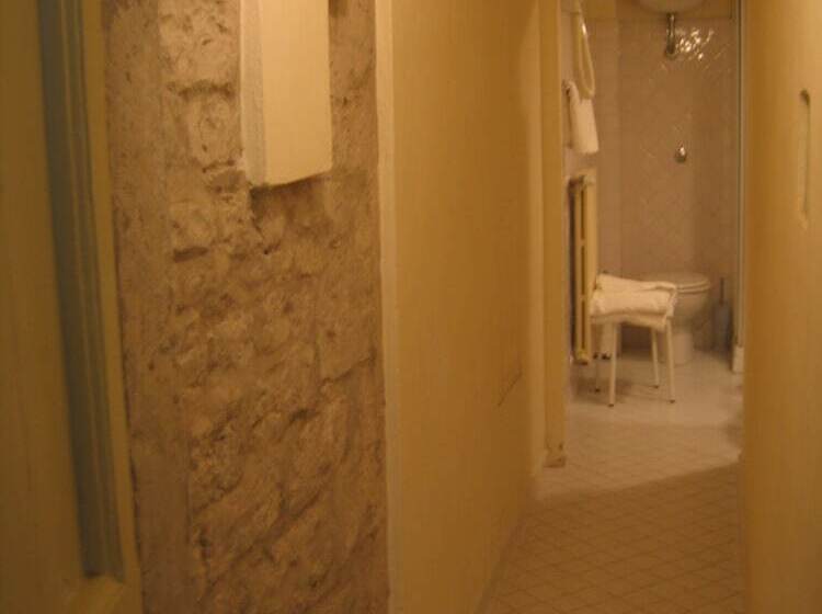 آپارتمان 1 خوابه, Residence Manassei