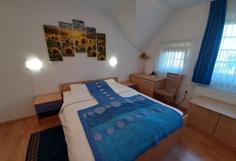 اتاق استاندارد, Boutique Hotel Loka