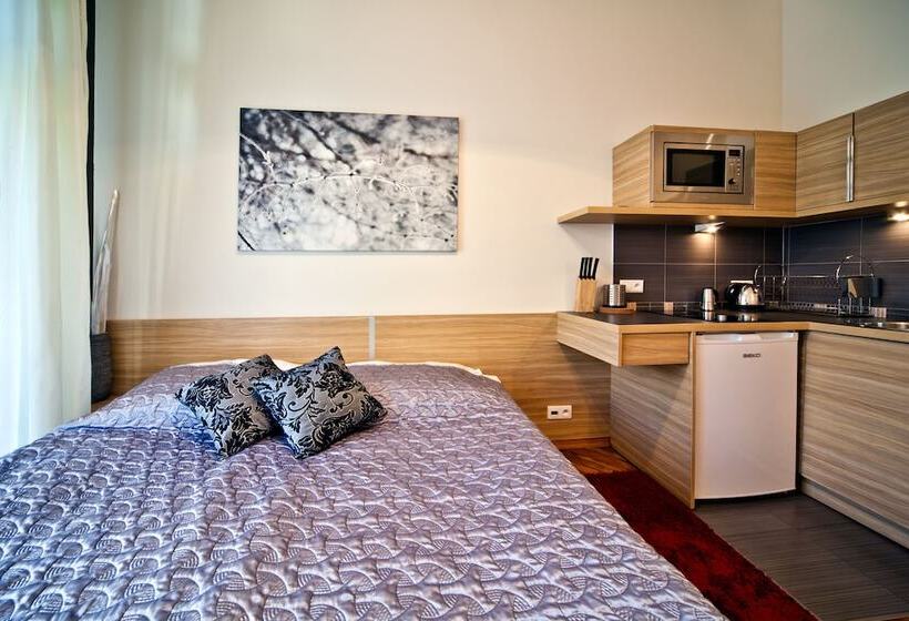 Estúdio Economy, 4seasons﻿ Apartments Cracow