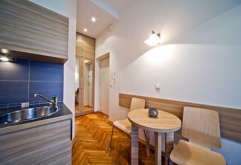 经济型工作室, 4seasons﻿ Apartments Cracow