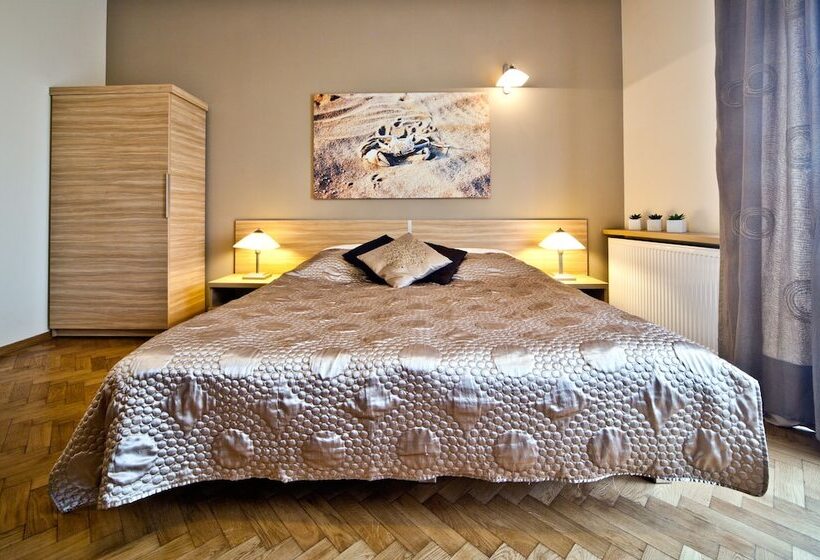 Apartamento 2 Quartos Vista Jardim, 4seasons﻿ Apartments Cracow