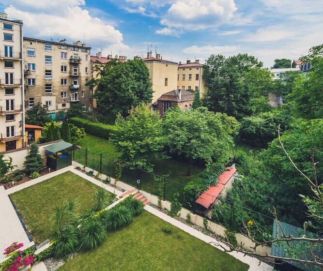 带花园景观及2个卧室的公寓, 4seasons﻿ Apartments Cracow