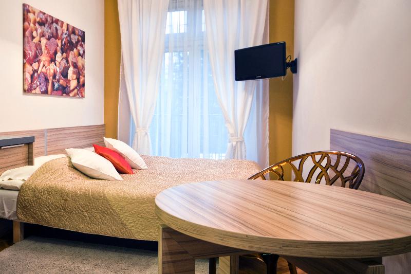 经济型工作室, 4seasons﻿ Apartments Cracow