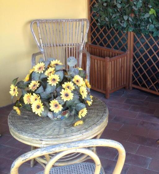 سوئیت با بالکن, B&b Il Casale Di Nanni