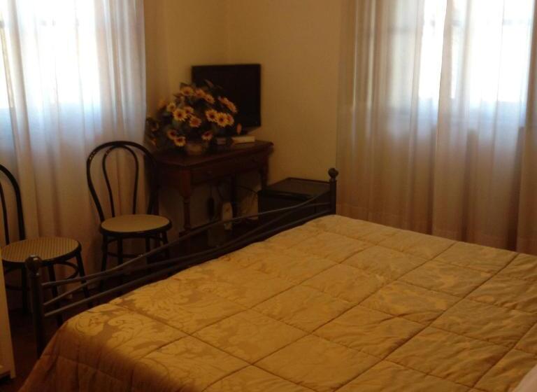 اتاق استاندارد سه نفره, B&b Il Casale Di Nanni