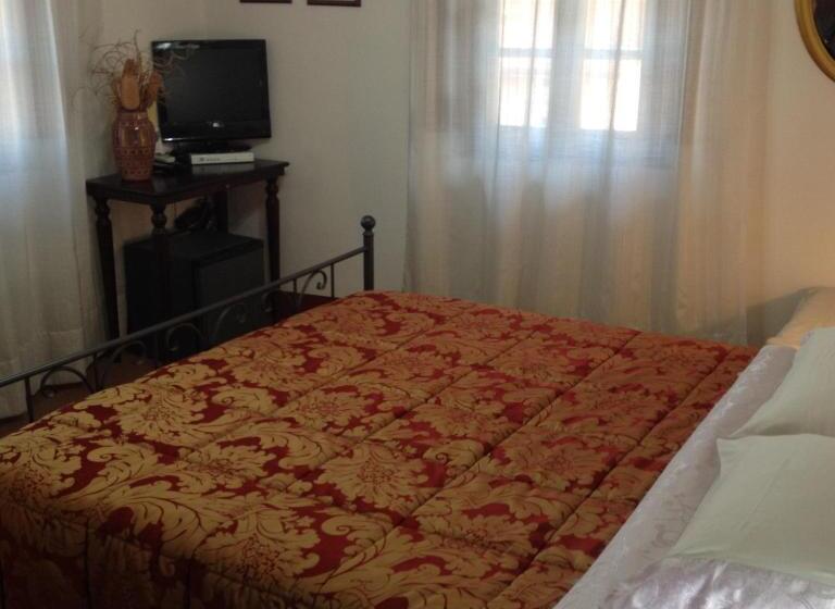 اتاق استاندارد سه نفره, B&b Il Casale Di Nanni