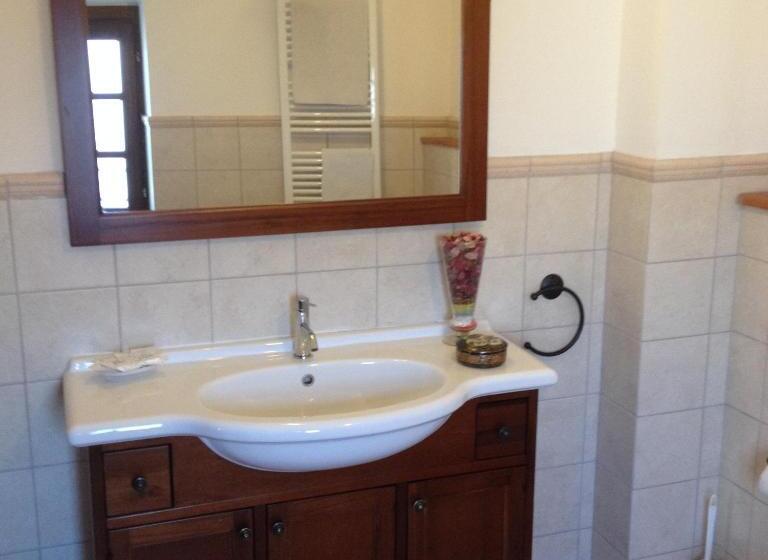 اتاق کلاسیک خانوادگی, B&b Il Casale Di Nanni