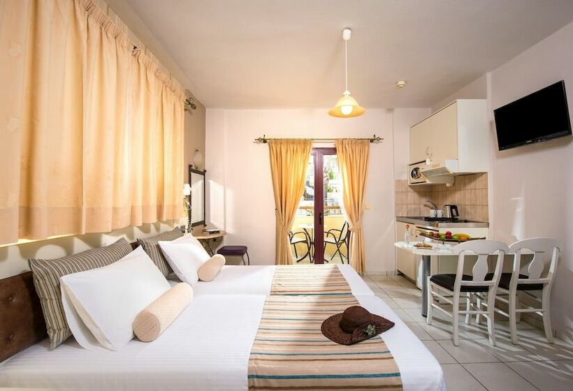 스탠다드 스튜디오, Bella Elena By Estia