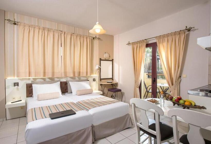 스탠다드 스튜디오, Bella Elena By Estia