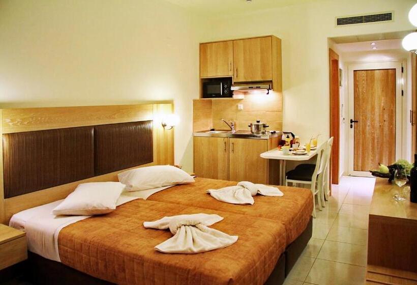 디럭스 스튜디오, Bella Elena By Estia