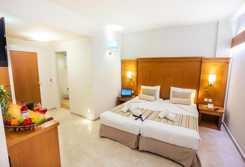 자쿠지 스위트, Bella Elena By Estia