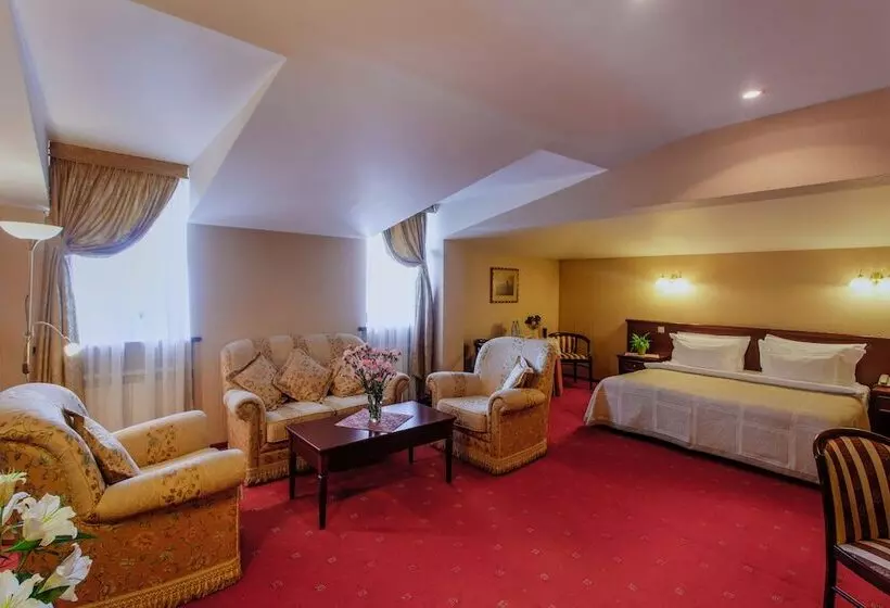 ジュニアスイート, Business Hotel Kupecheski