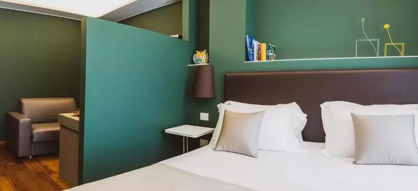 スーペリアトリプルルーム, Callistos Hotel & Spa