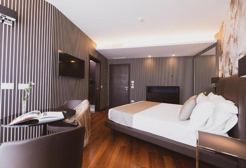 Номер Executive, Callistos Hotel & Spa